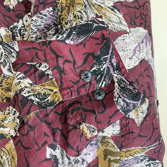 100% SILK FALL LEAVES SOFT BUTTON UP LONG SLEEVE BLOUSE SIZE LARGE UNISEX - Picture 11 of 14